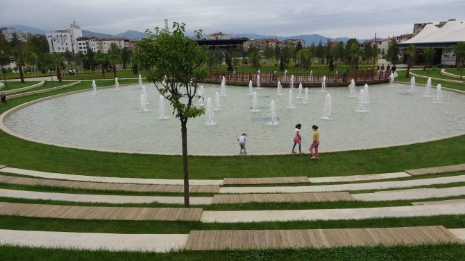 Türkiye’nin İlk Spor Temalı Millet Bahçesi Hizmete Açıldı