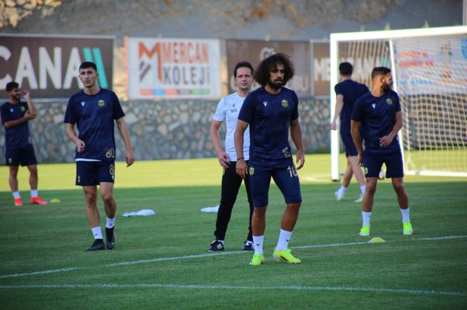 Yeni Malatyaspor 18 Futbolcu Transfer Etti