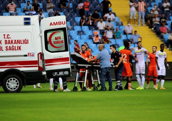 Adanaspor’da Berkan Fırat’ın Ayağı Kırıldı