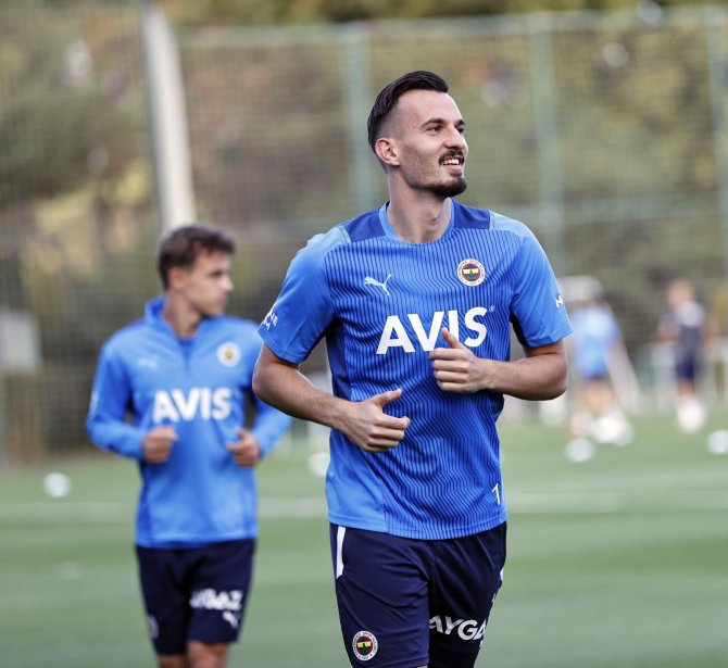 Fenerbahçe Kampa Girdi
