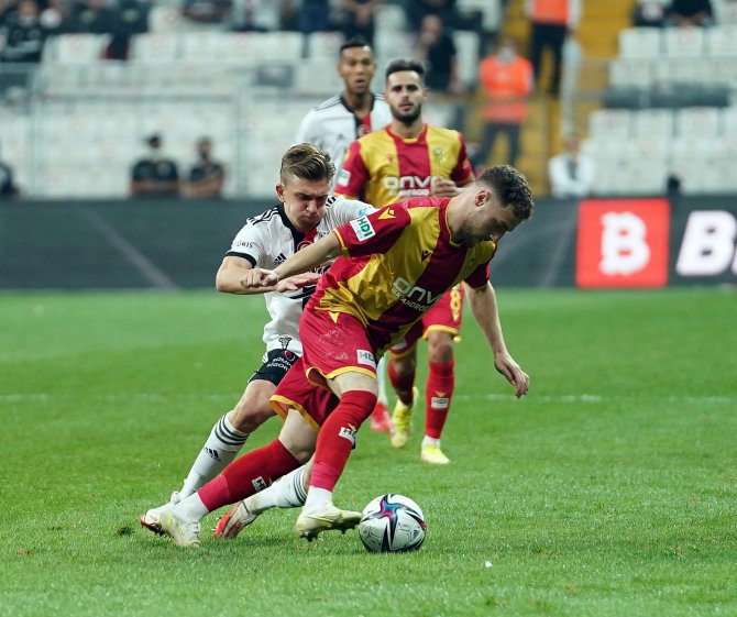 Süper Lig: Beşiktaş: 3 - Yeni Malatyaspor: 0 (Maç Sonucu)