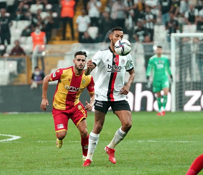 Süper Lig: Beşiktaş: 3 - Yeni Malatyaspor: 0 (Maç Sonucu)