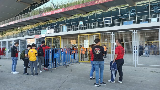 Eskişehirspor Taraftarından Maça Yoğun İlgi