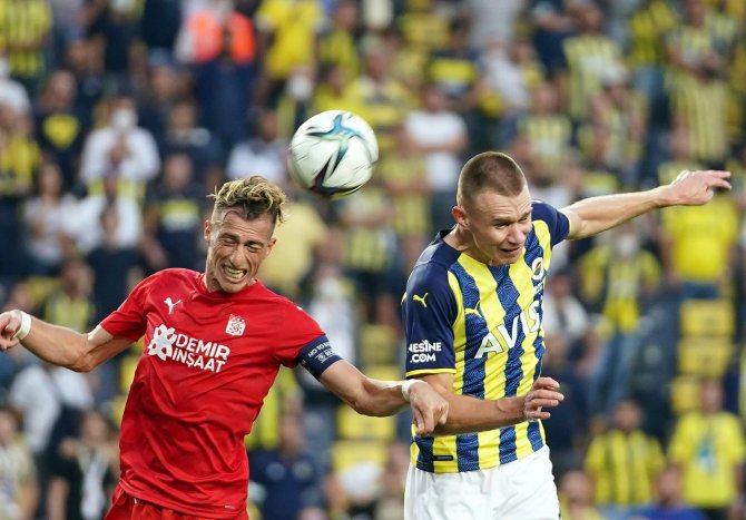Fenerbahçe, Sivasspor Karşısında Kayıp!