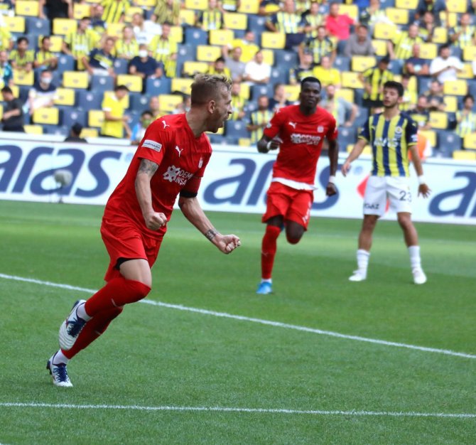 Pedro Henrique Ligdeki İlk Golünü Attı
