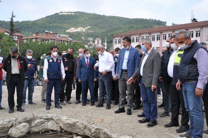 Bakan Kurum: “Sel Bölgesinde Toplamda 952 Konut Ve 170 Tane Köy Evinin Yapımına Başladık”