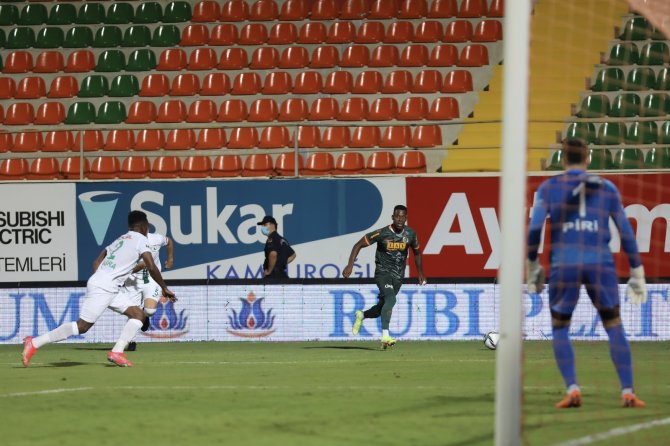 Süper Lig: Alanyaspor: 1 - Gzt Giresunspor: 0 (Maç Sonucu)