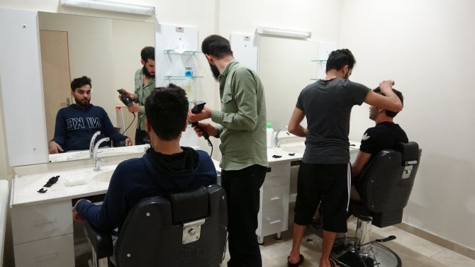 Düzensiz Göçmenler Ülkelerine Geri Gönderiliyor