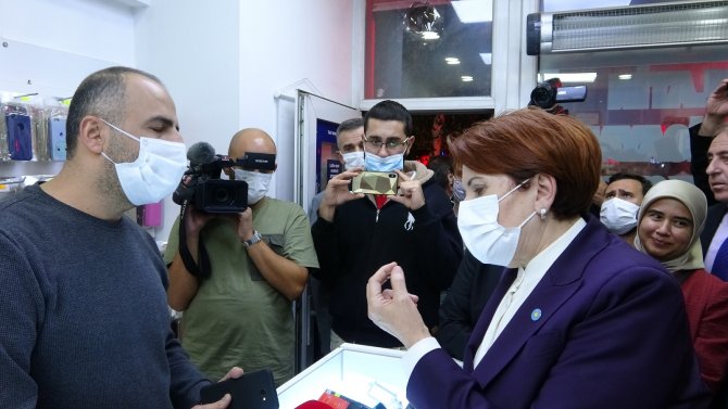 İ̇yi̇ Parti Genel Başkanı Akşener, Ardahan’da Esnafı Ziyaret Etti