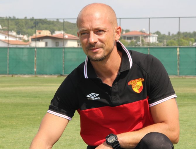 Göztepe Teknik Direktörü Maestro: “Altay Maçına Çok Değer Veriyoruz”