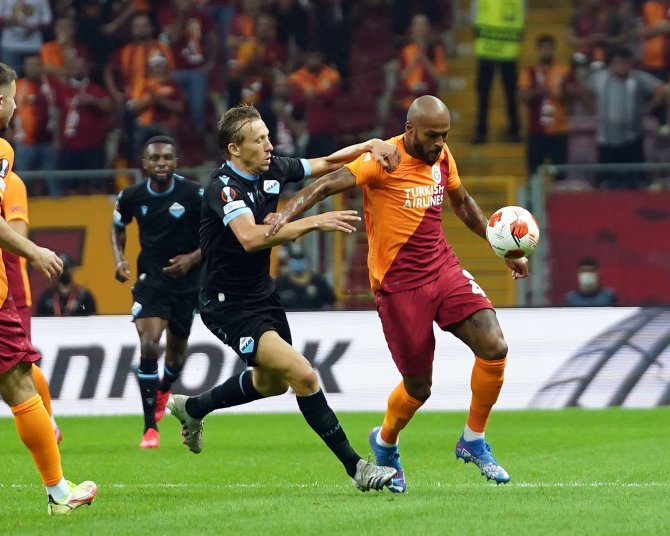 Uefa Avrupa Ligi: Galatasaray: 0 - Lazio: 0 (İ̇lk Yarı)
