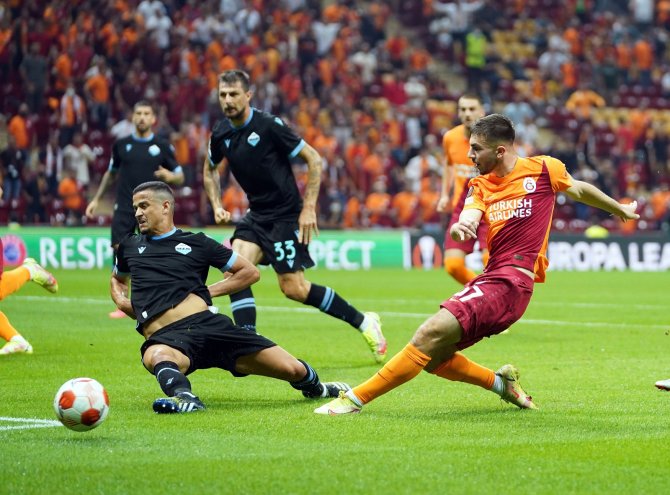 Uefa Avrupa Ligi: Galatasaray: 0 - Lazio: 0 (İ̇lk Yarı)