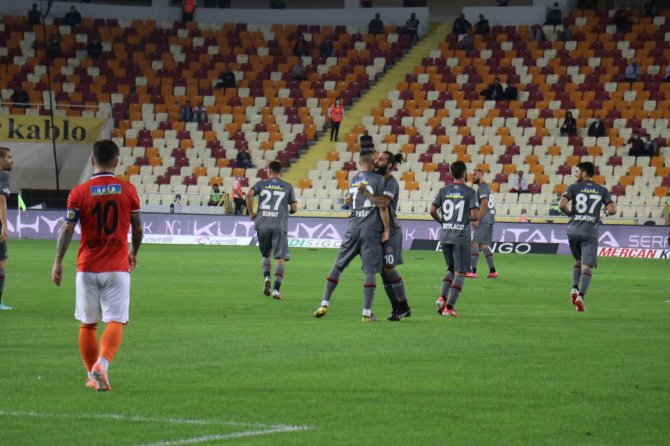 Süper Lig: Yeni Malatyaspor: 3 - Fatih Karagümrük: 4 (Maç Sonucu)