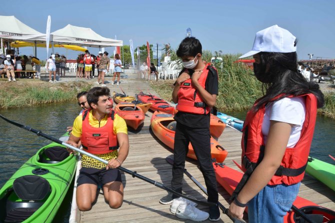 Yangın Bölgelerindeki Çocuklar Su Sporları İle Tanıştı