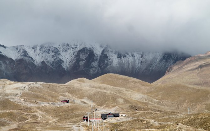 Erciyes’in Zirvesi Beyaz Örtüyle Kaplandı
