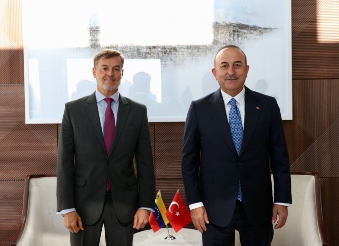 Bakan Çavuşoğlu, Kolombiyalı Ve Venezuelalı Mevkidaşları İle Bir Araya Geldi