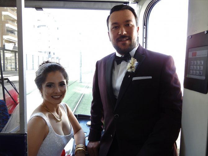 Tramvay, Gelin Aracı Oldu