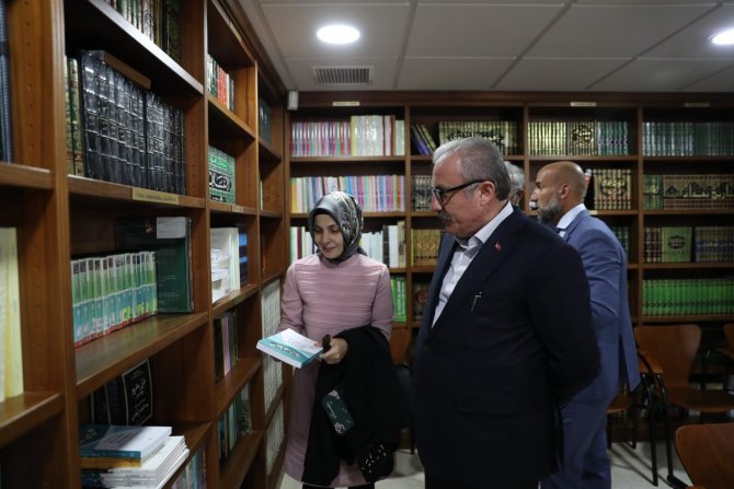 Tbmm Başkanı Şentop, Endülüs Bölgesini Ziyaret Etti