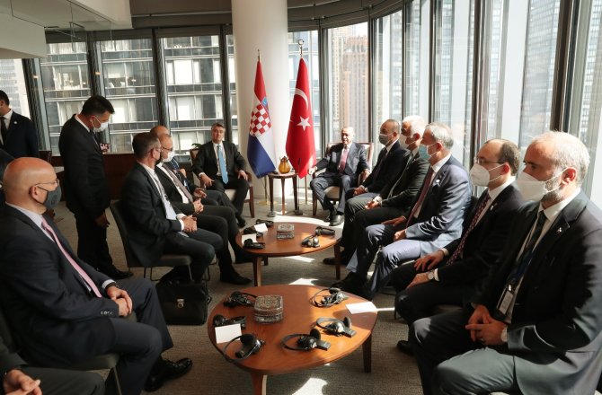 Cumhurbaşkanı Erdoğan, Hırvatistan Cumhurbaşkanı Milanoviç İle Bir Araya Geldi