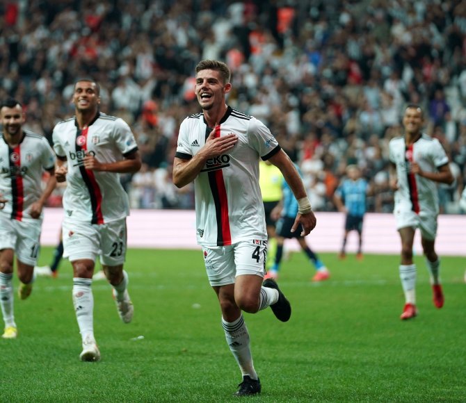 Süper Lig: Beşiktaş: 2 - Adana Demirspor: 0 (İ̇lk Yarı)