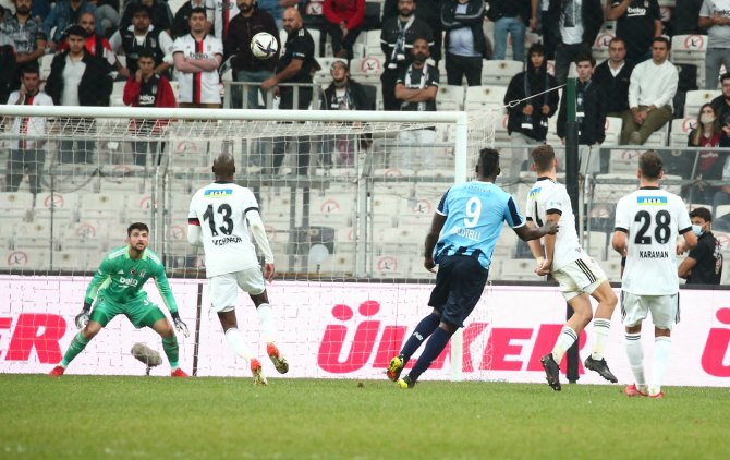Balotelli Golü Attı, Beşiktaş Kulübesine Koştu!
