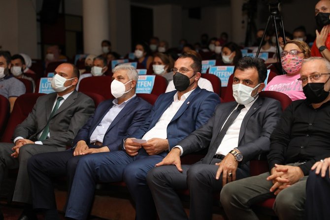 “En İyi Narkotik Polisi Annedir” Tiyatro Severlerle Buluştu