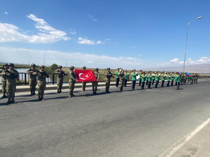 Türk Askeri “Sarsılmaz Kardeşlik 2021 Tatbikatı” İçin Nahçıvan’da
