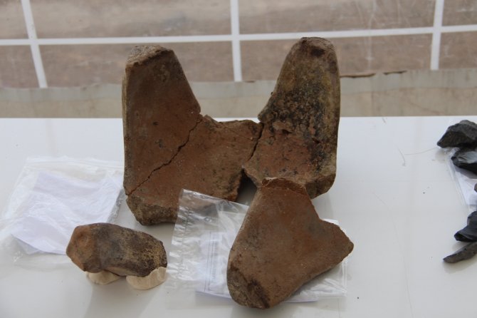 Erzurum’un Tarihine Işık Tutan 6 Bin Yıllık Höyükte Kalıntılara Rastlandı
