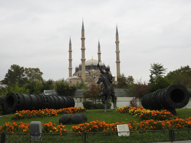 Selimiye Meydan Projesi İçin Çalışmalar Başladı