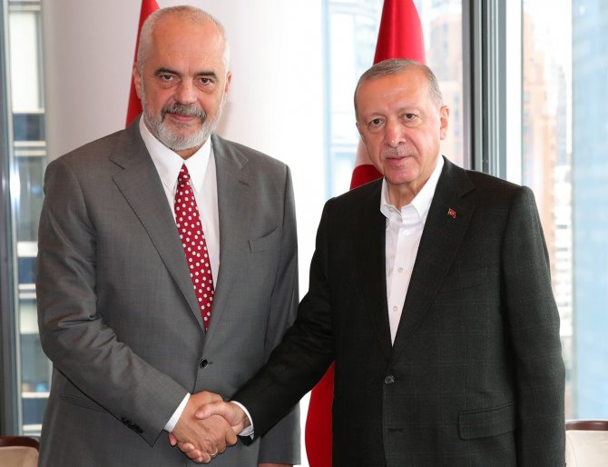 Cumhurbaşkanı Erdoğan, Arnavutluk Başbakanını Rama’yı Kabul Etti