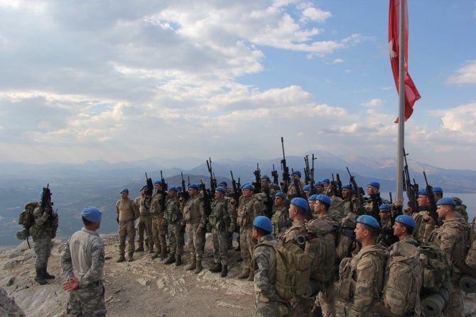 Msb: “Jandarma Komandolarına ‘Yaya İ̇ntikallerde Harekât Tarzları’ Eğitimi Verildi”