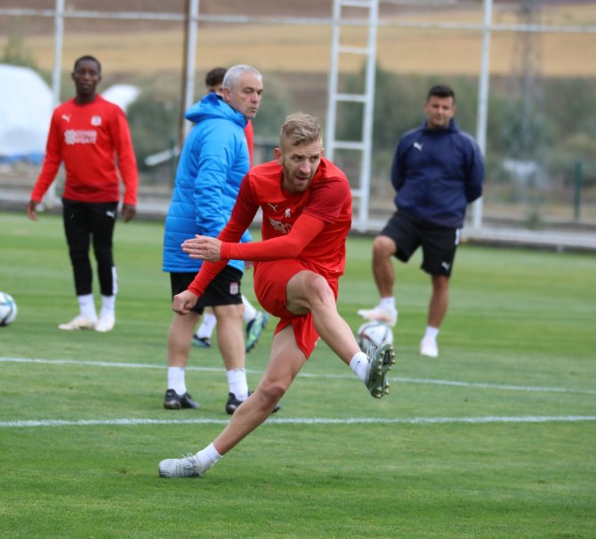 Sivasspor, Karagümrük Maçının Taktiğini Çalıştı