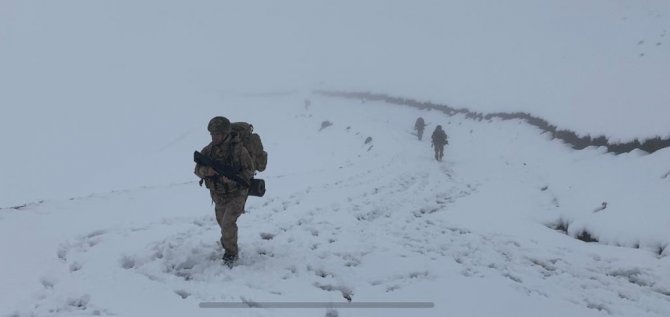 Jandarma Timleri Karadeniz’de Teröre Geçit Vermiyor