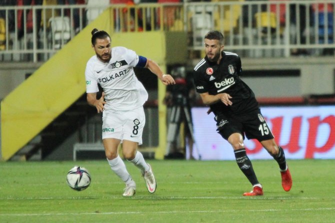 Süper Lig: Altay: 0 - Beşiktaş: 0 (İlk Yarı)