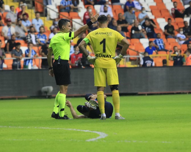Süper Lig: Adana Demirspor: 1 - Gaziantep Fk: 0 (İ̇lk Yarı)