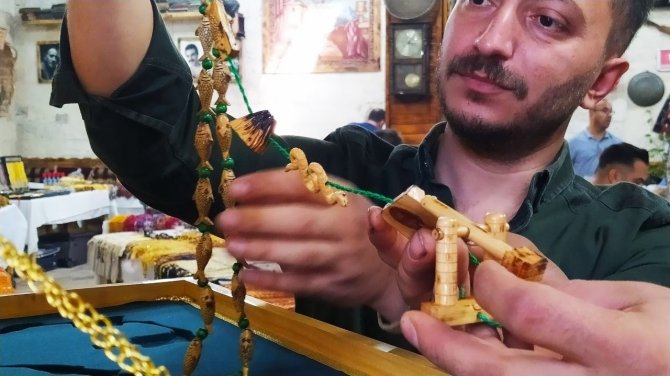 Balıklıgöl Hikayesinin Nakşedildiği Tespih Yüz Bin Liraya Satışta
