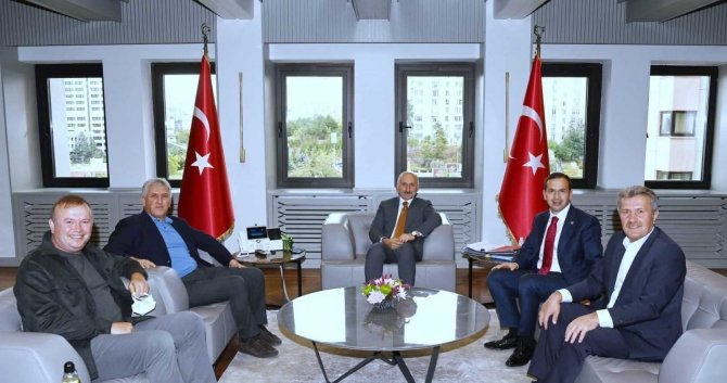 Of İçin Her Kapıyı Çalıyor