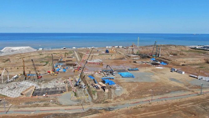 Deniz Dolgusuna İnşa Edilecek Trabzon Şehir Hastanesi İçin 400 Fore Kazık Çakılacak