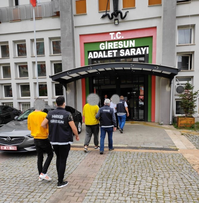 Zehir Tacirleri Tutuklandı