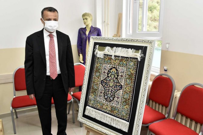 Vali Taşbilek Kürtün İlçesinde İncelemelerde Bulundu