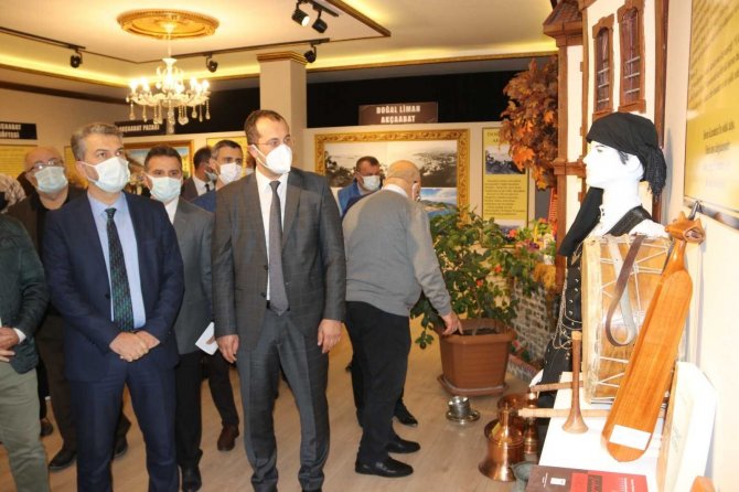 Tarihi M.ö 2000’lere Dayanan Akçaabat’in Tarihi Fotoğraflarla, Objelerle Sergileniyor