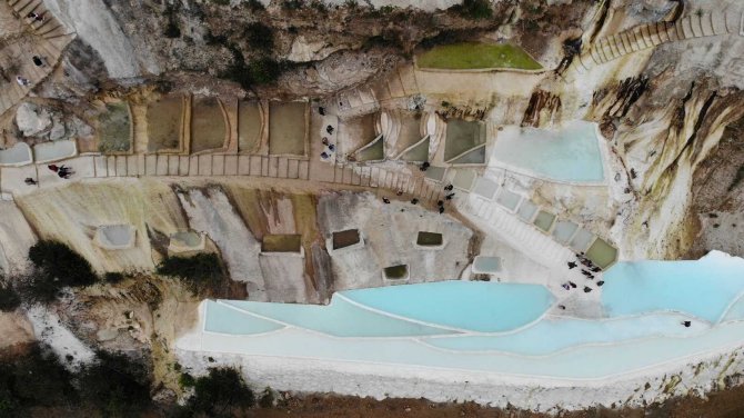 Doğa Harikası Göksu Travertenleri Doğaseverlerin Uğrak Noktası Oldu