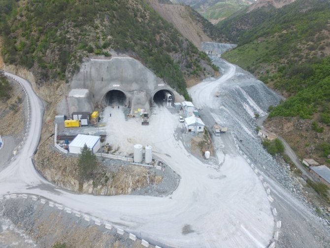 Yeni Zigana Tüneli’nde Kazı İşlemlerinin Yüzde 94’ü Tamamlandı