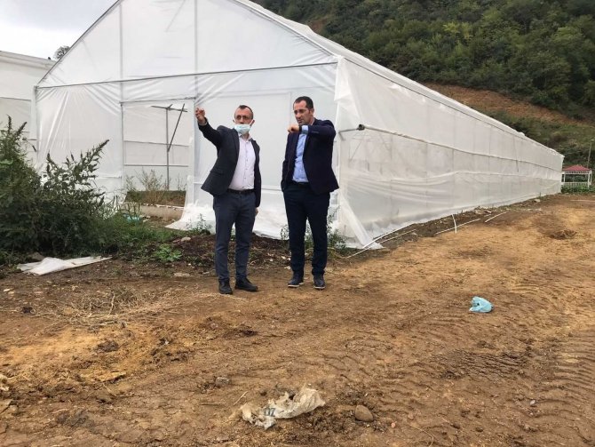 Akçaabat Belediyesi Bünyesinde 2 Adet Sera Faaliyete Geçiyor