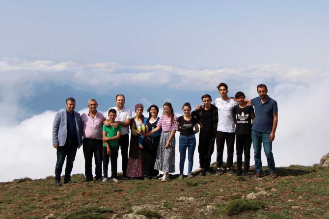 Yaylanın Sultanları’na Saha Ve Forma Desteği