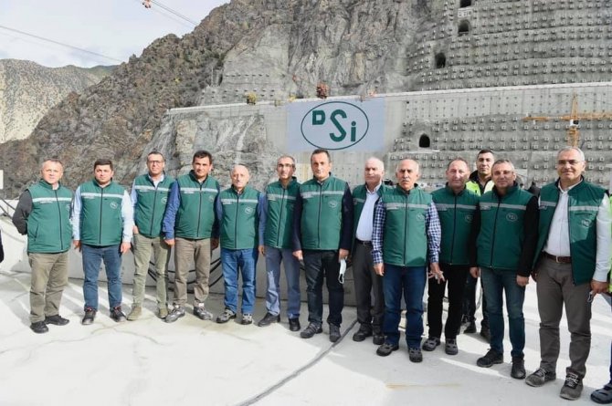 Dsi̇ Genel Müdürü Yıldız, Yusufeli Barajı Ve Yeni Yerleşim Yerinde İncelemelerde Bulundu