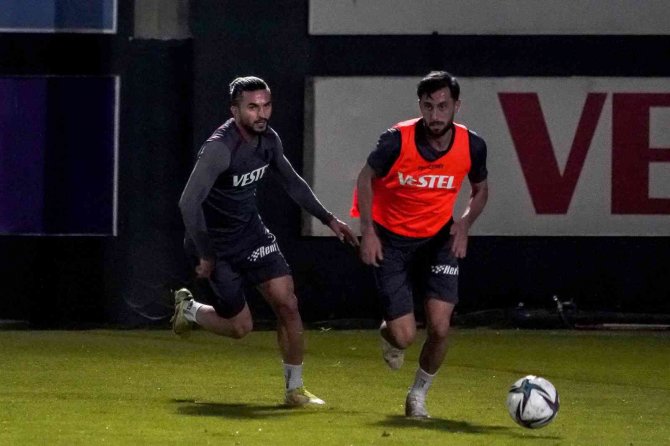 Trabzonspor, Fenerbahçe Maçı Hazırlıklarına Başladı