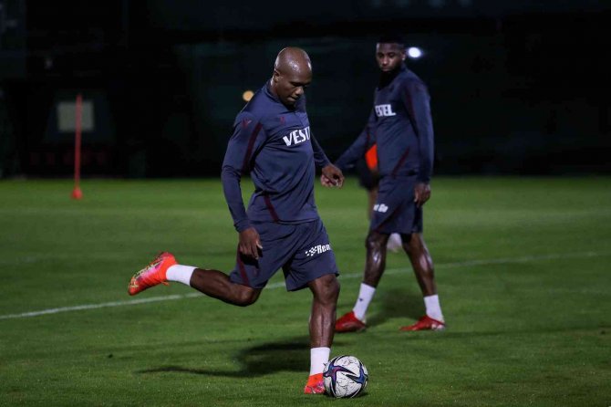 Trabzonspor, Fenerbahçe Maçı Hazırlıklarına Başladı