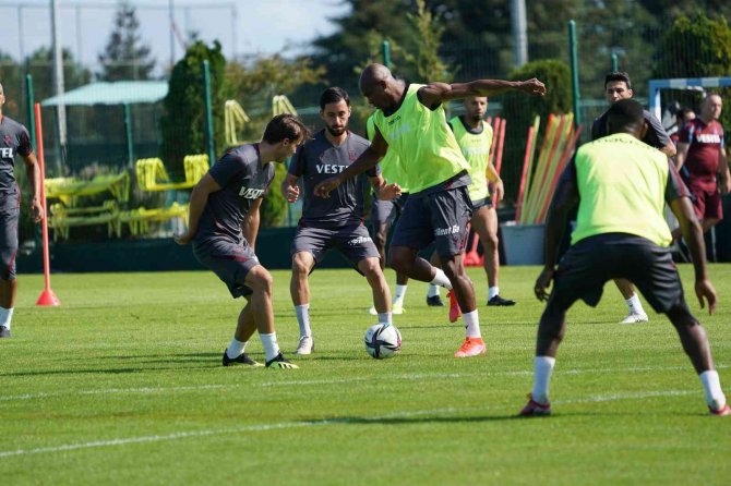 Trabzonspor, Fenerbahçe Maçı Hazırlıklarını Sürdürdü