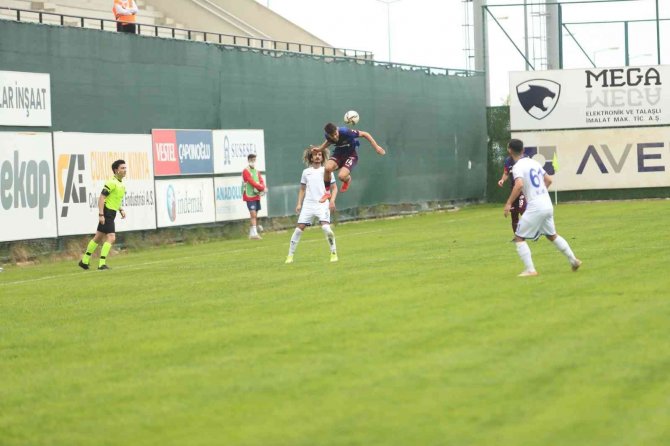 Tff 2. Lig: Hekimoğlu Trabzon Fk: 3 - Ergene Velimeşespor: 1